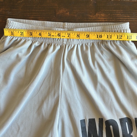 OLD SCHOOL Flag Nor Fail gray basketball shorts with pockets - Picture 5 of 6